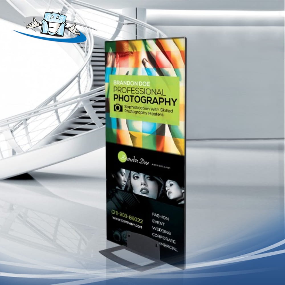 Quick Base - Supporto a terra per pannelli di grandi formati per interno e esterno