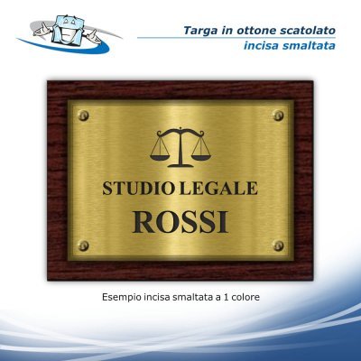 Targhe personalizzate con base in legno in ottone scatolato - incisione a 1 colore