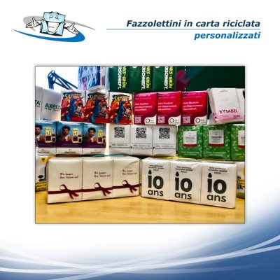 Fazzolettini di carta con pacchetto interamente personalizzabile