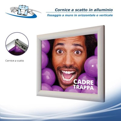 Cornice Trappa - Cornice a scatto in alluminio per fissaggio a muro in orizzontale o verticale in diversi formati