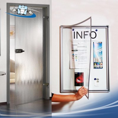 Mago magnedoor - Vetrina da parete per interni ed esterni con chiusura magnetica in due formati