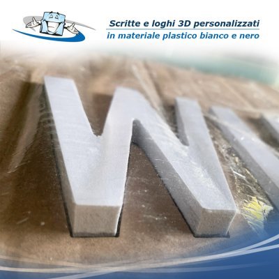 Scritte e loghi 3D personalizzati prespaziati e sagomati, in materiale plastico bianco o nero - dima